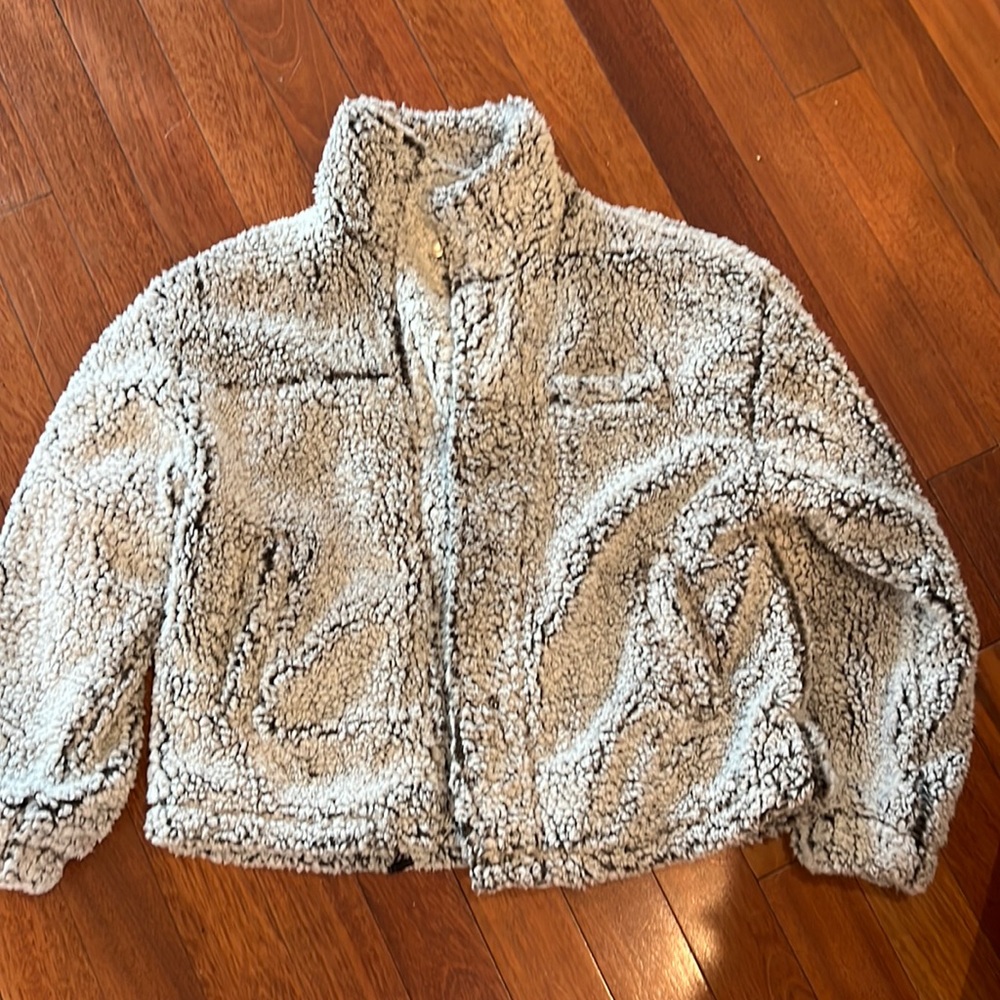 Thread and Supply furry jacket size medium